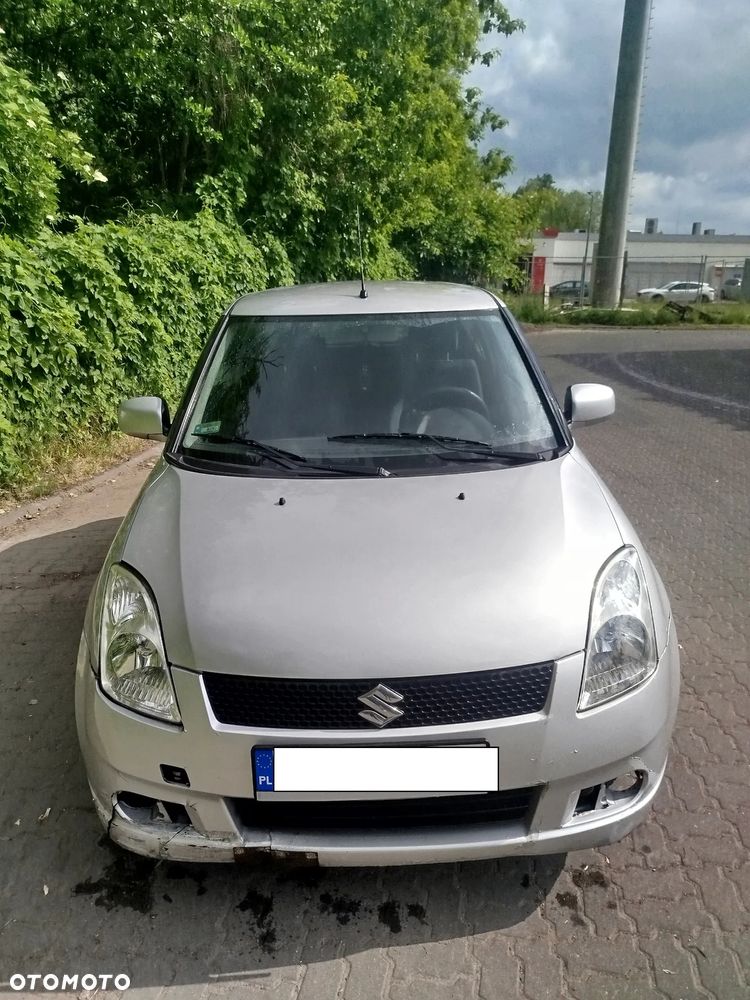 Suzuki Swift - 2