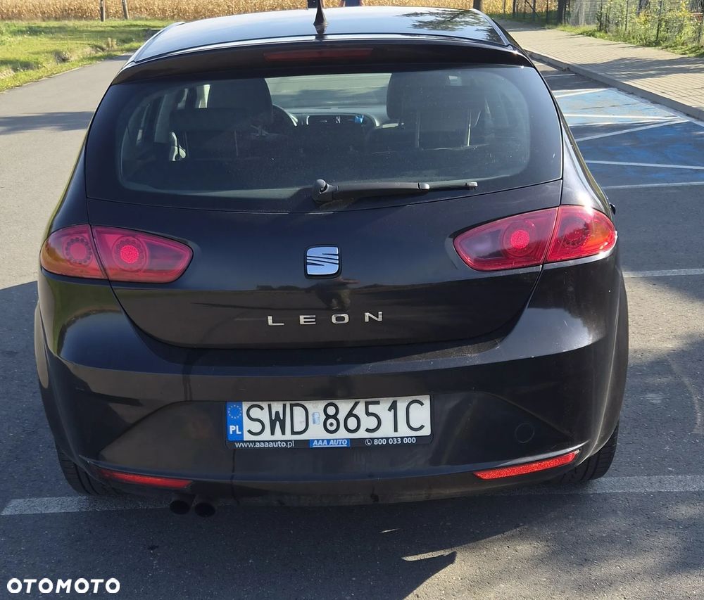 Seat Leon 2009 photo 4