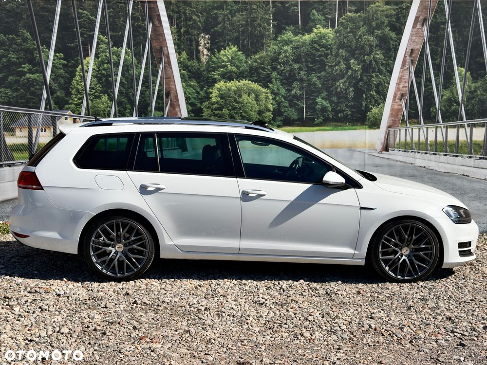 Volkswagen Golf 2.0 TDI BlueMotion Technology Lounge - 8