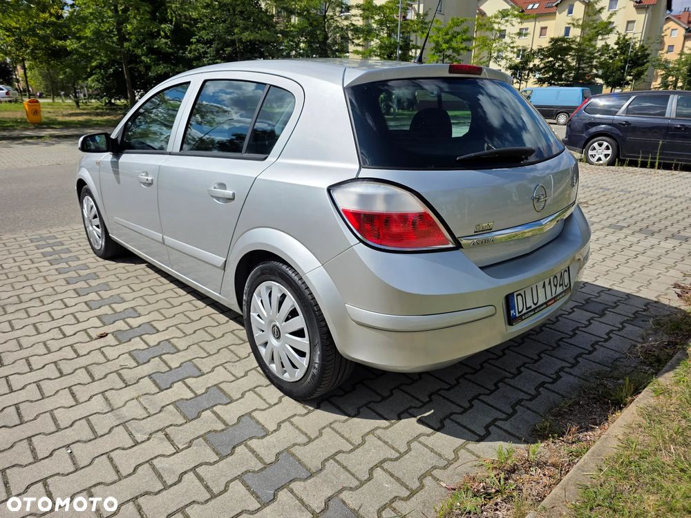 Opel Astra III 1.4 Enjoy - 14