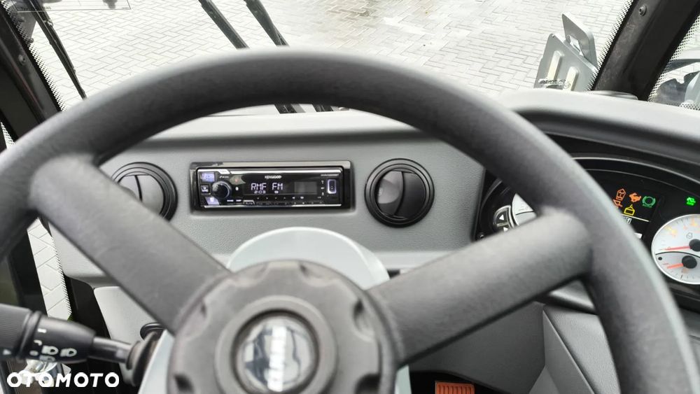 Claas SCORPION 732 VP Stage V - 12