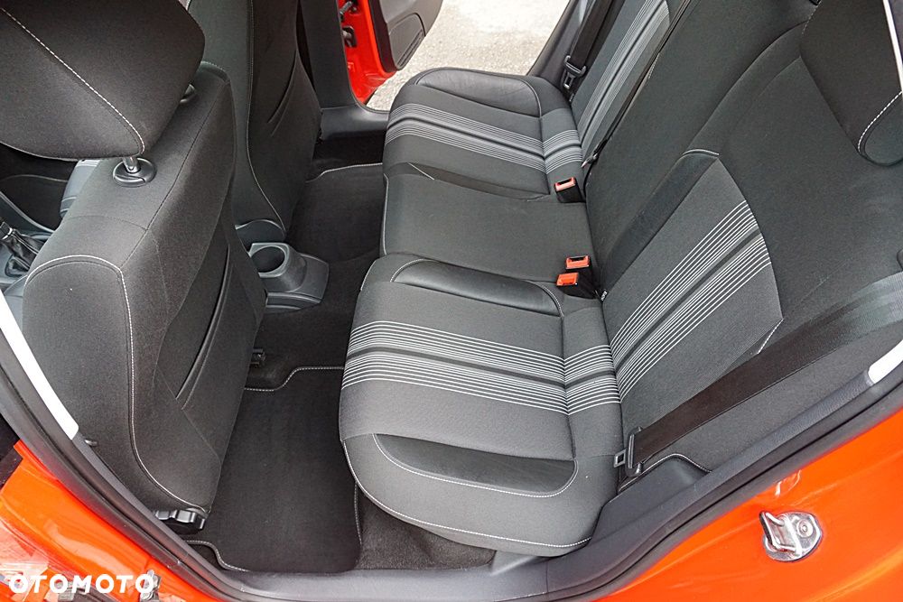 Volkswagen Polo - 24