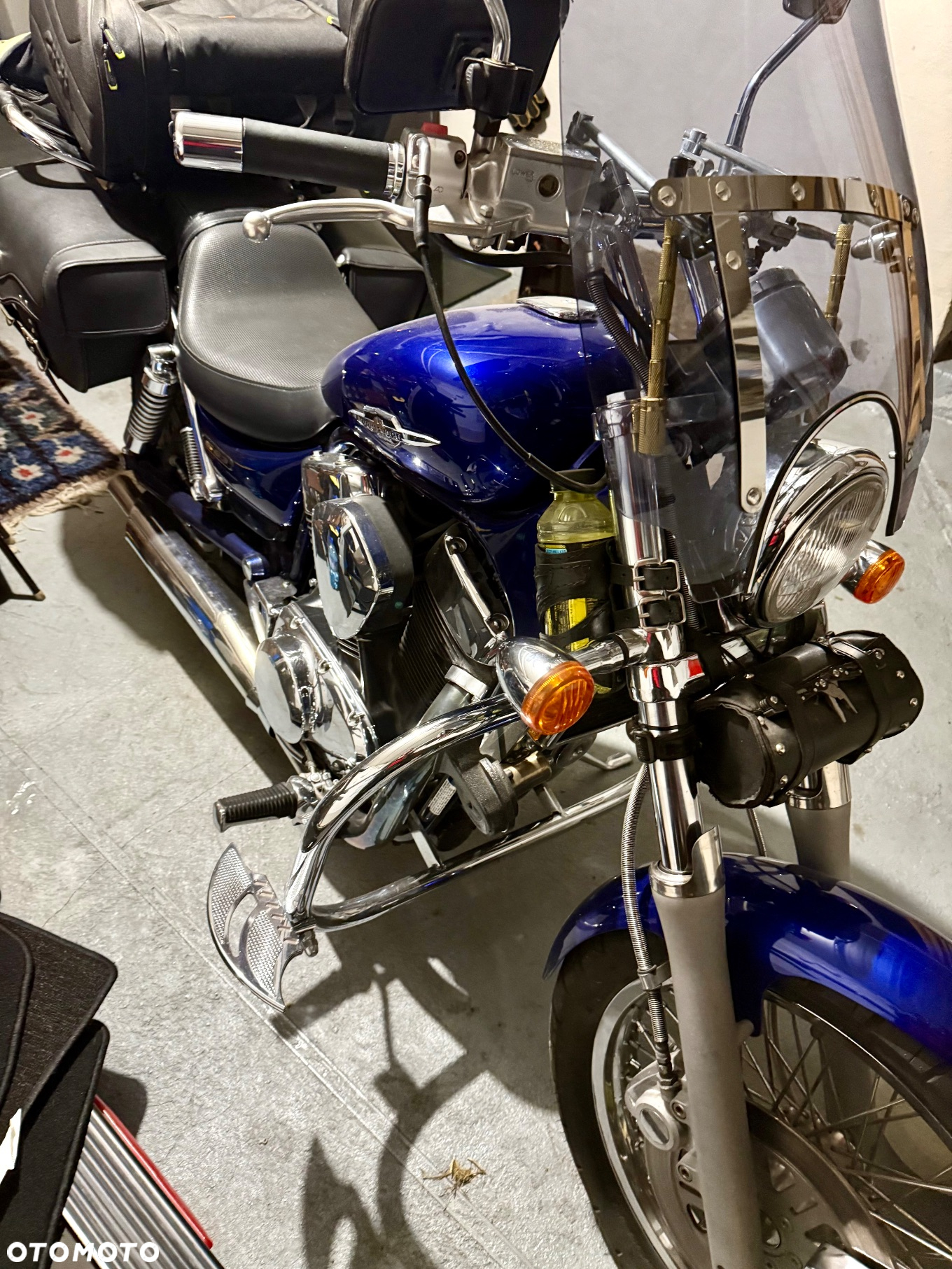 Suzuki Boulevard - 28