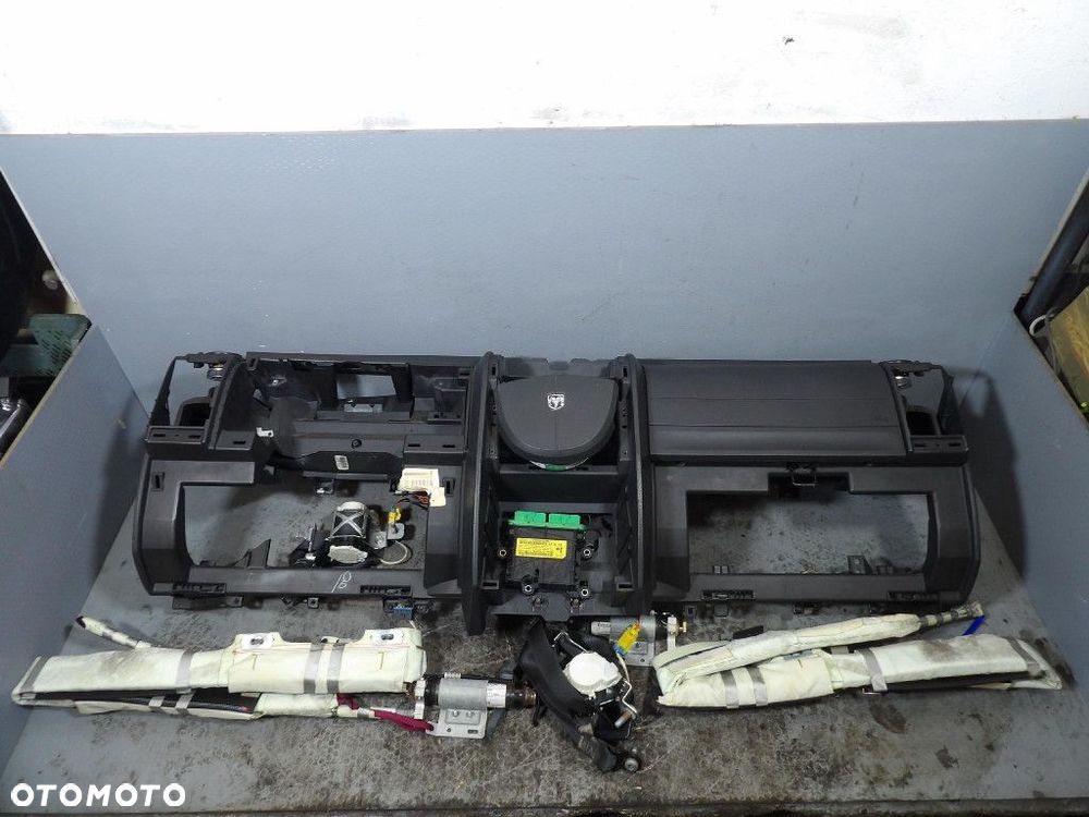 DODGE NITRO KONSOLA DESKA AIRBAG KOKPIT - 1