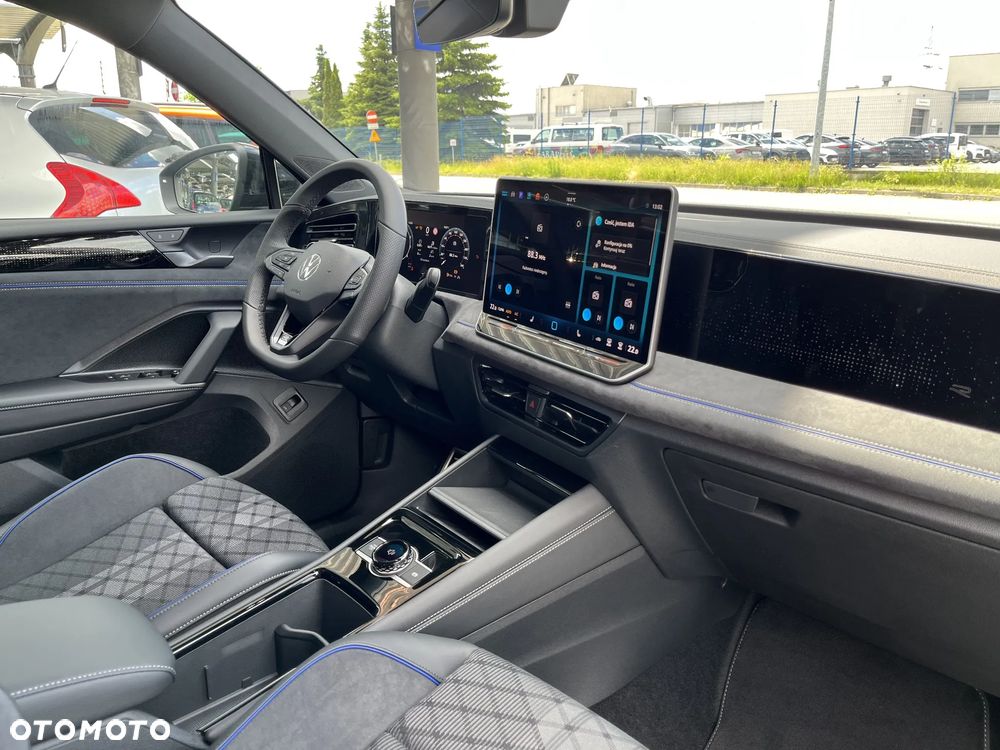 Volkswagen Tiguan 2.0 TSI 4Mot R-Line Plus DSG - 25