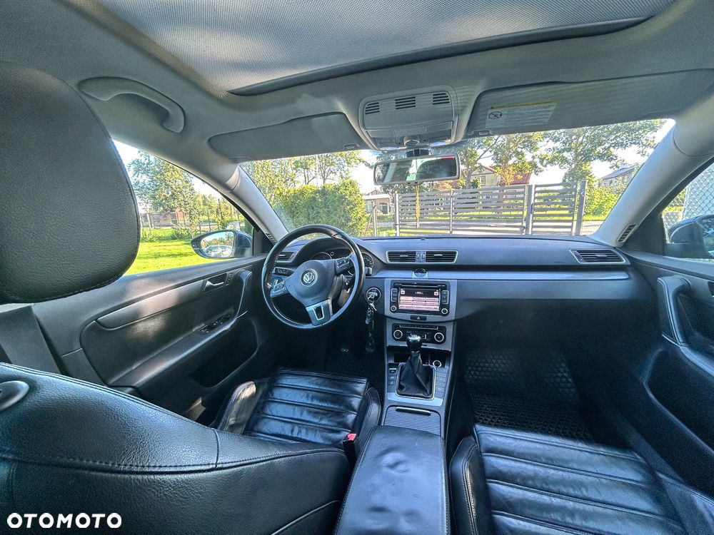 Volkswagen Passat 2.0 TDI BlueMotion Technology Trendline - 10