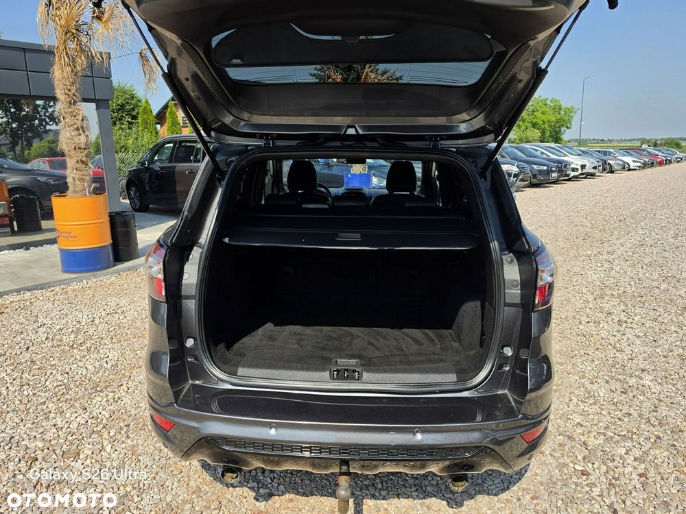Ford Kuga 1.5 EcoBoost 2x4 ST-Line - 39