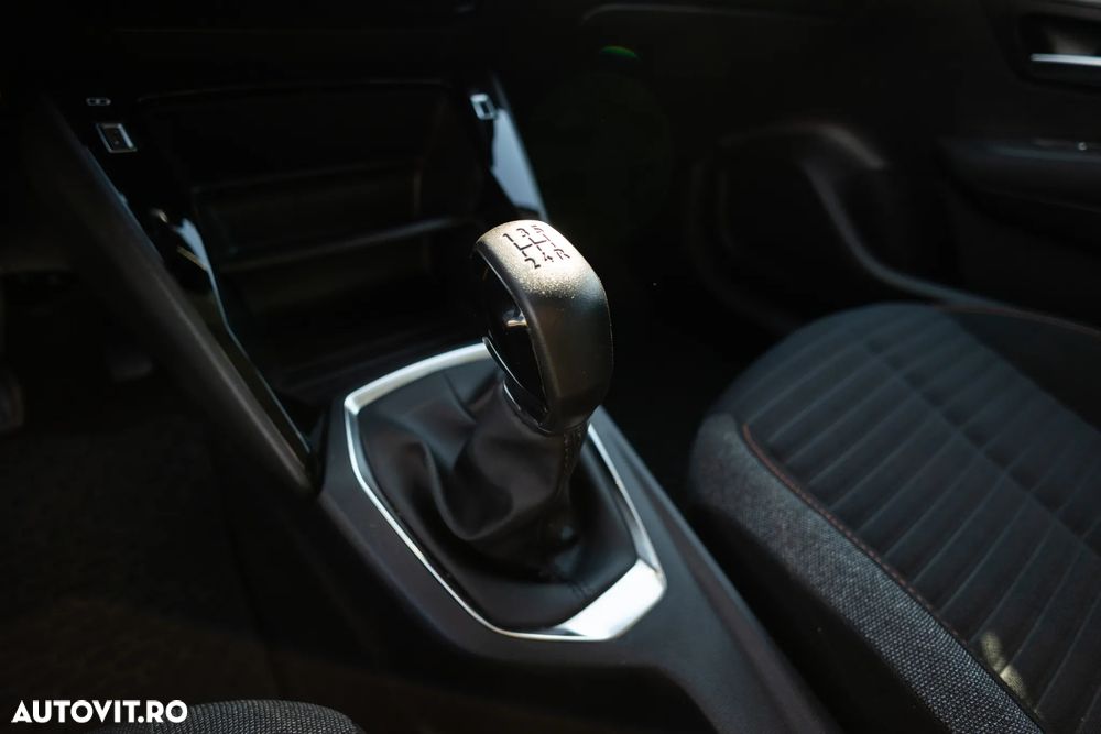 Peugeot 208 1.2 L PureTech STT Active Pack - 27