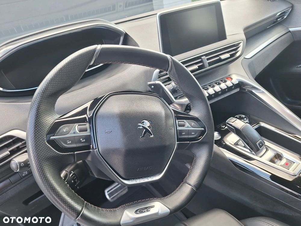 Peugeot 3008 - 16