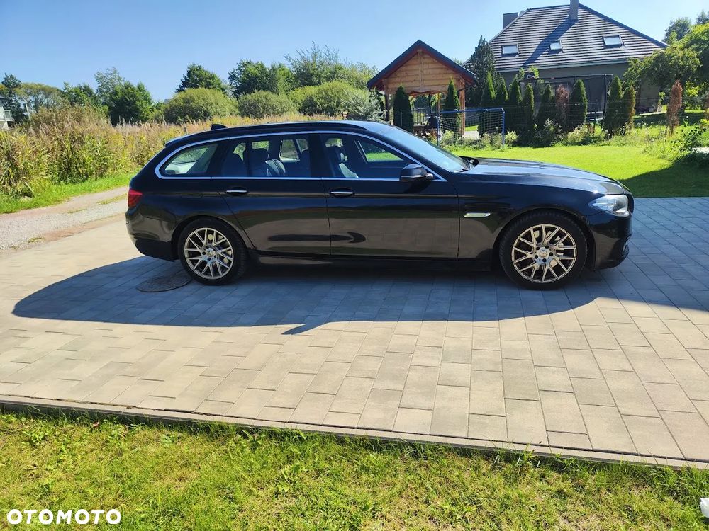 BMW Seria 5 525d Luxury Line - 1