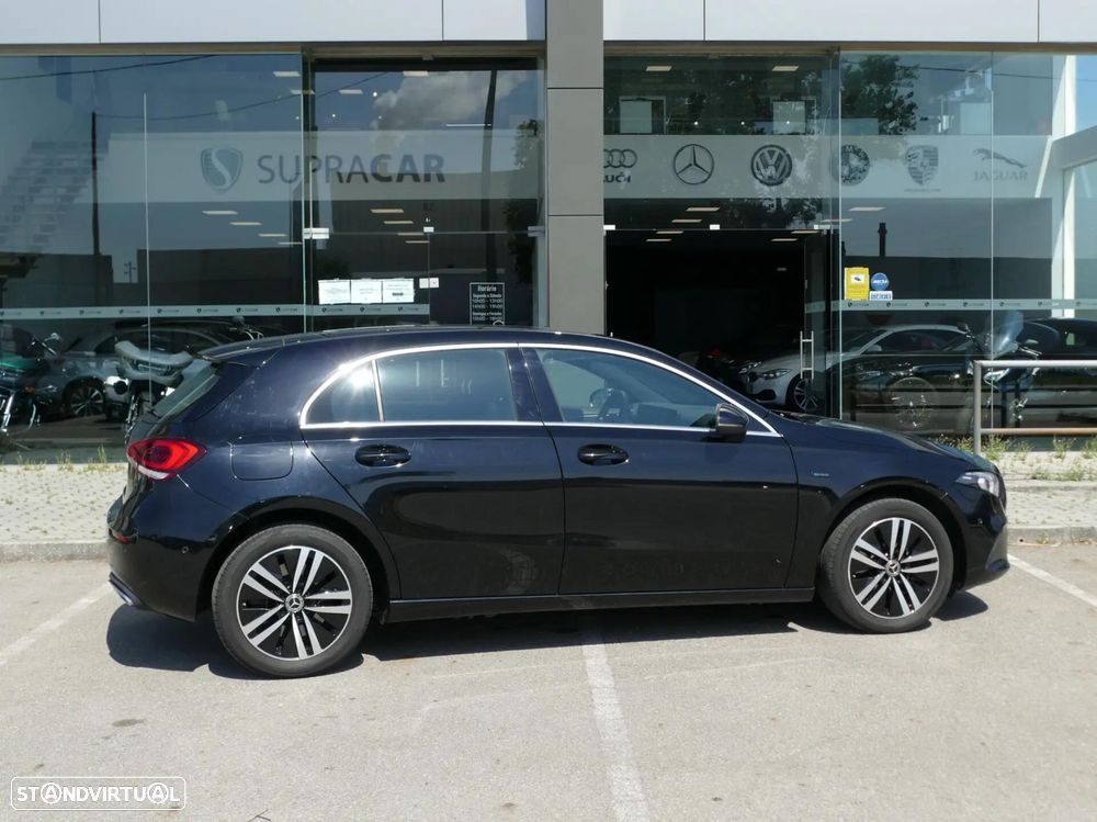Mercedes-Benz A 250 e Progressive - 40
