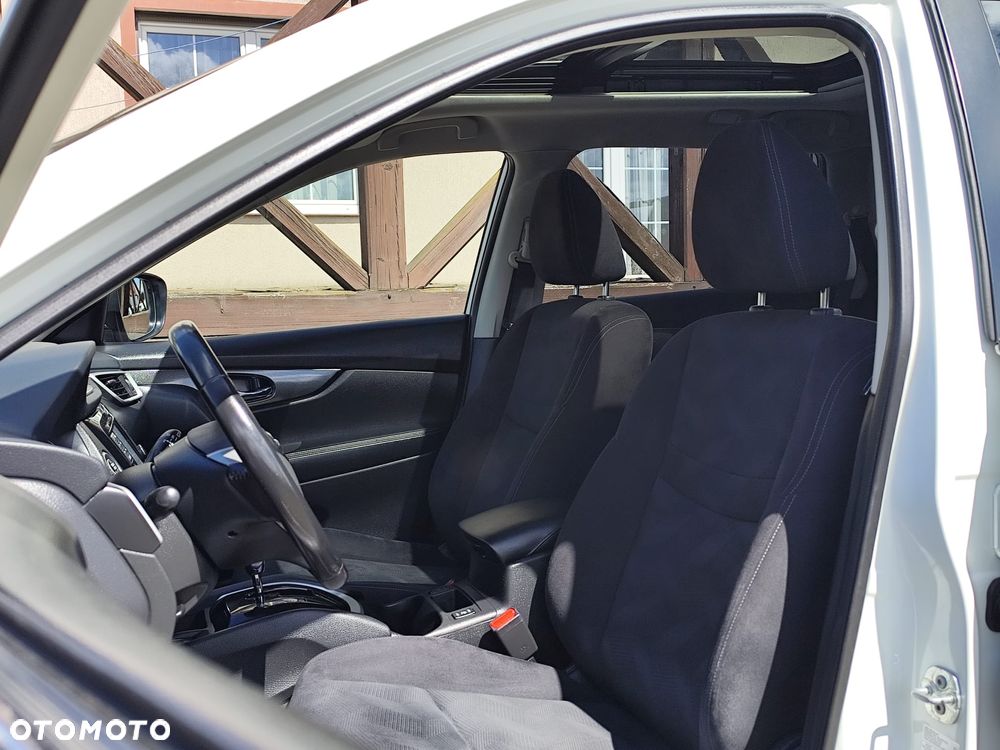 Nissan X-Trail 2.0 dCi Xtronic N-Vision - 11
