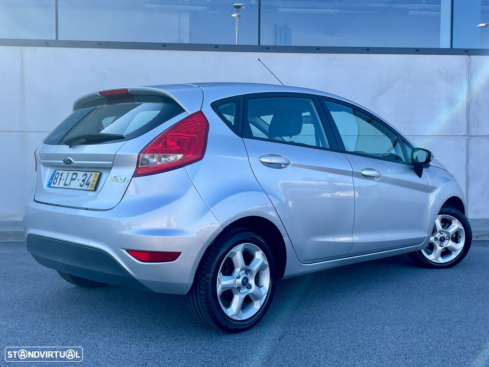 Ford Fiesta 1.25 Techno - 6