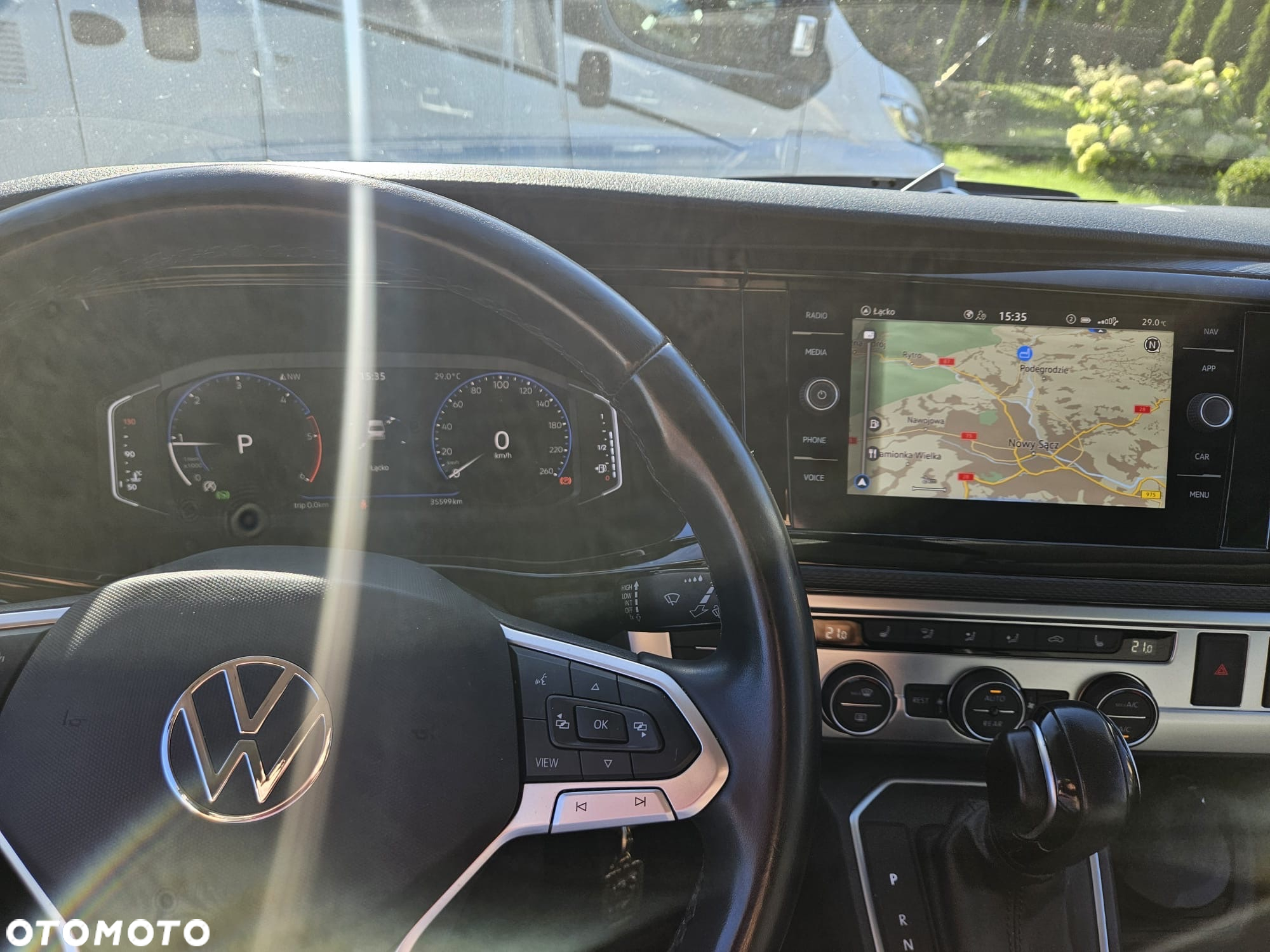 Volkswagen California - 11