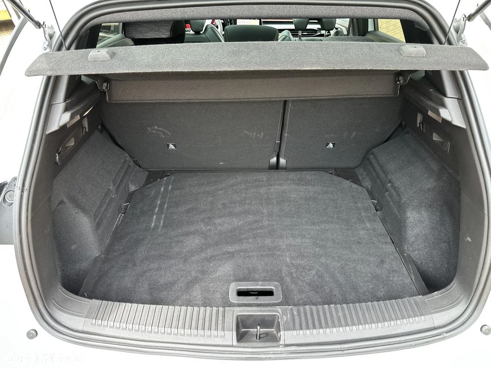 Renault Austral 1.3 TCe mHEV Techno - 17