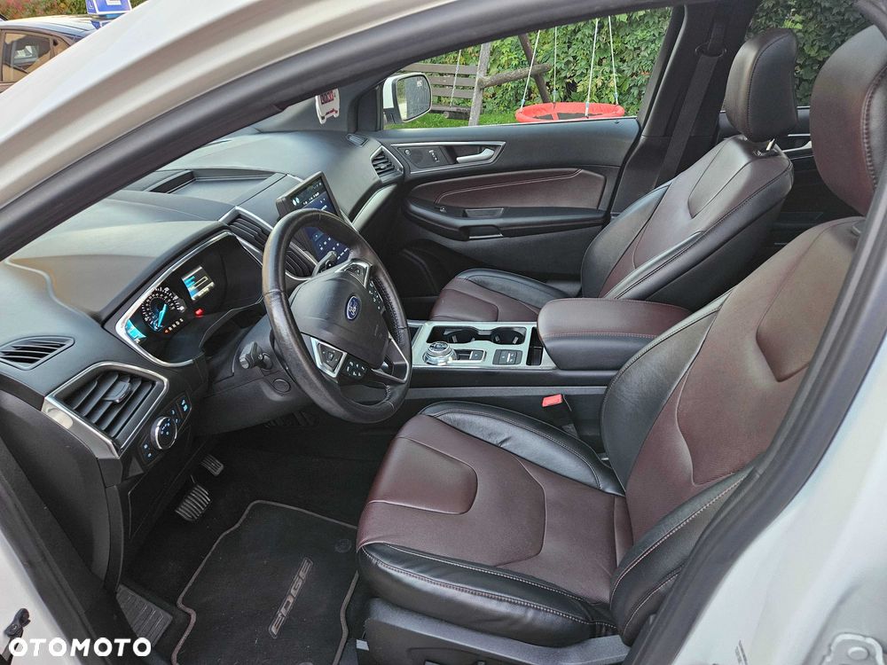Ford Edge - 12