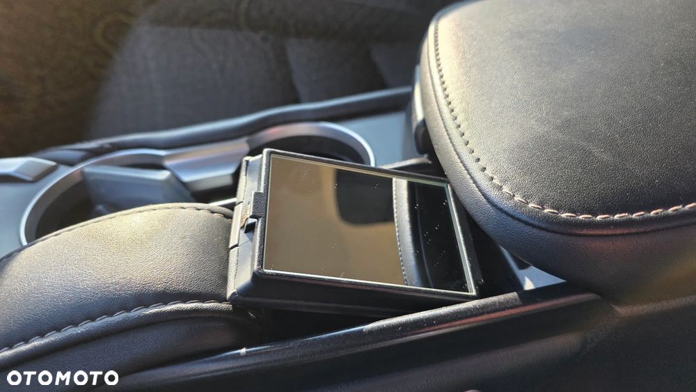 Lexus NX 300h Elite 2WD - 24