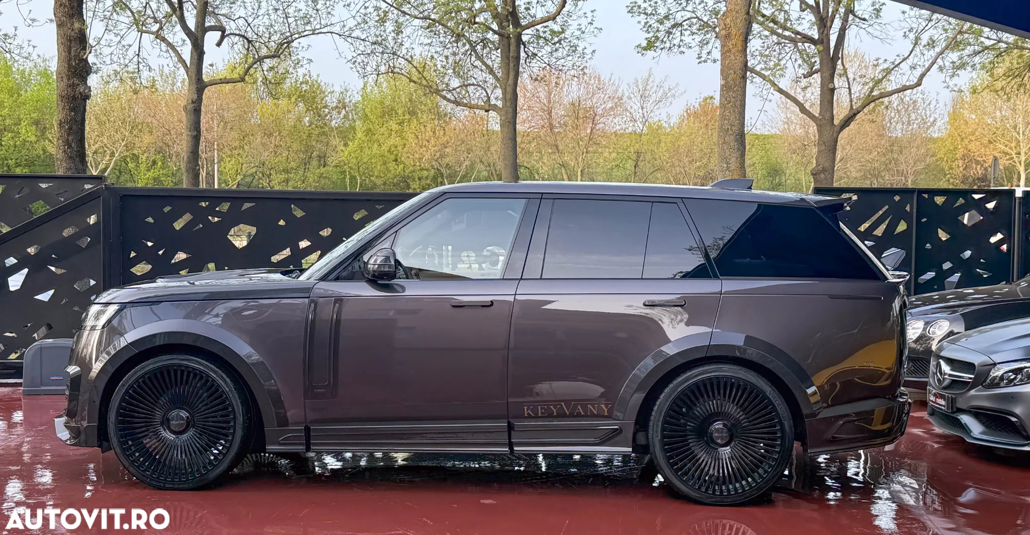 Land Rover Range Rover 3.0 I6 D350 MHEV Autobiography - 4