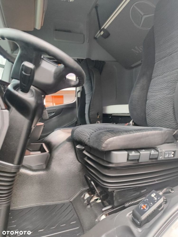 Mercedes-Benz Atego - 12