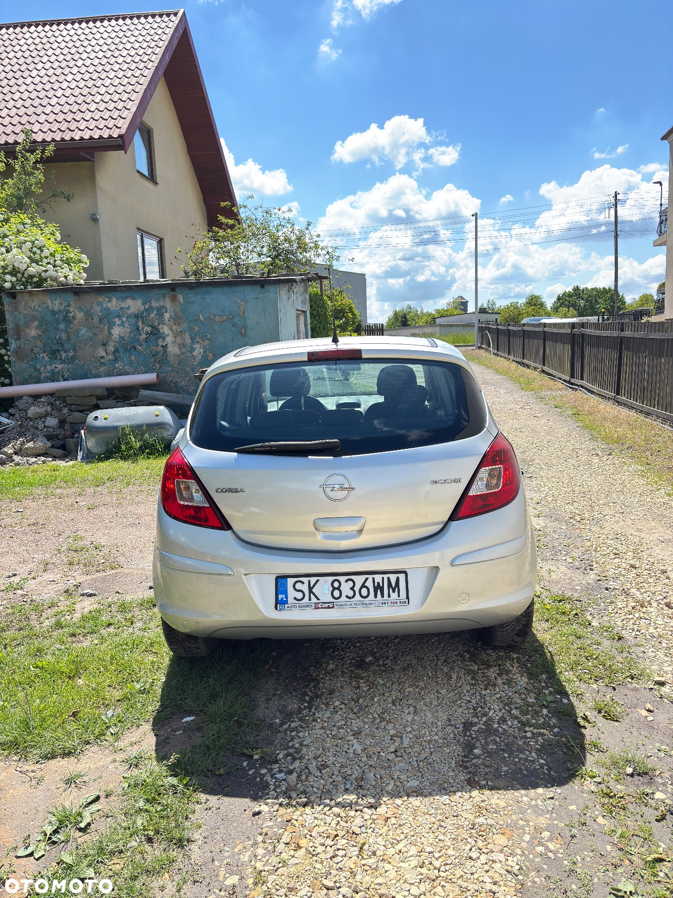 Opel Corsa 1.0 12V - 2