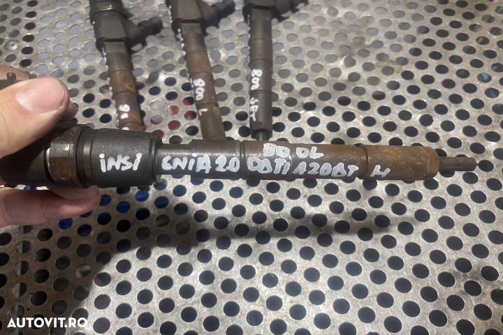 INJECTOAR ramas 3 buc  0445110327 A20DTH 0445110327 A20DTH Opel Insig - 2