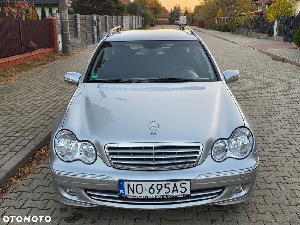Mercedes-Benz Klasa C 200 Kompressor Automatik Classic - 22