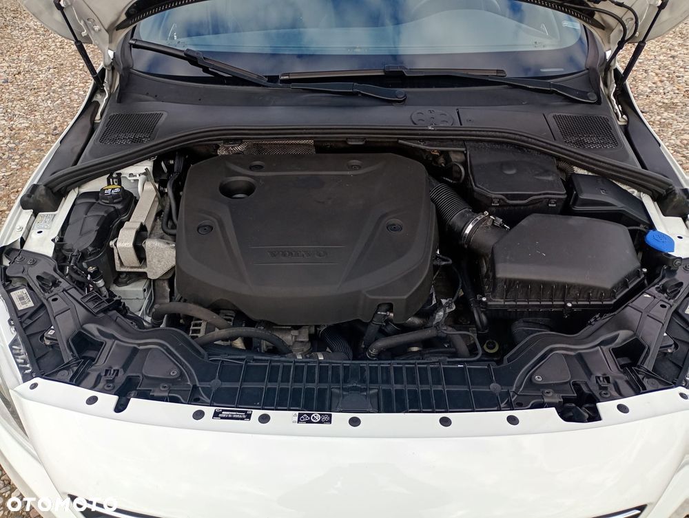 Volvo S60 D3 Drive-E Dynamic Edition (Momentum) - 18