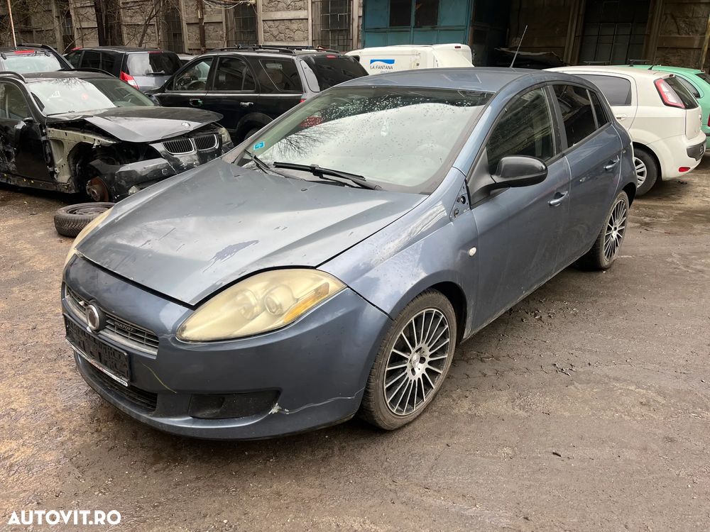 Dezmembrez Fiat Bravo 2 albastru 2009 1,4 benzina 88KW - 2