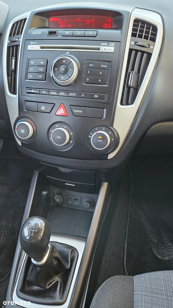 Kia Ceed 1.4 CVVT Edition 7 - 23