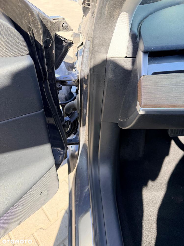 Tesla Model 3 Langstreckenbatterie Allradantrieb Dual Motor - 16