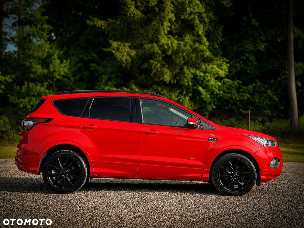 Ford Kuga 2.0 TDCi 4x4 ST-Line - 4