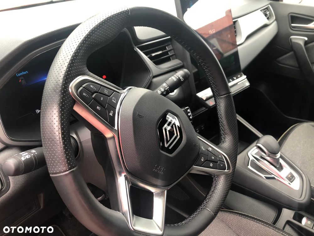 Renault Captur - 16