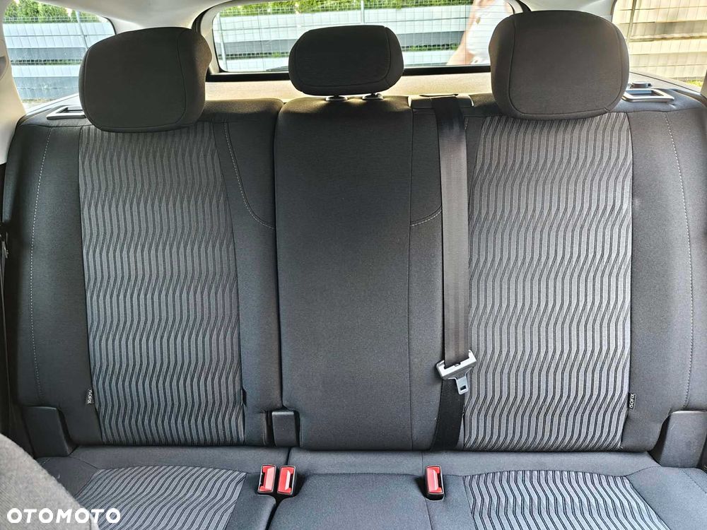 Peugeot 308 - 6