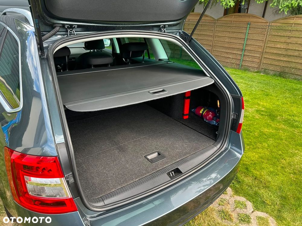 Skoda Octavia 2.0 TSI Style DSG - 19
