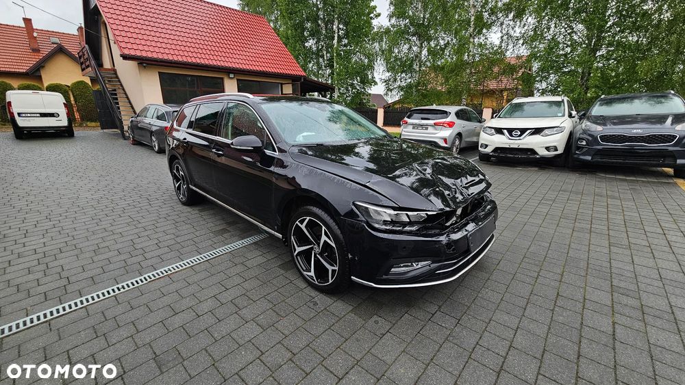 Volkswagen Passat 2.0 TDI SCR DSG Business - 38