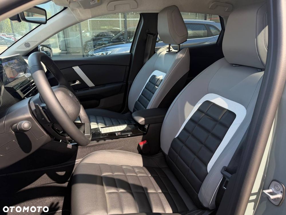 Citroën C4 1.2 PureTech Max S&S EAT8 - 7