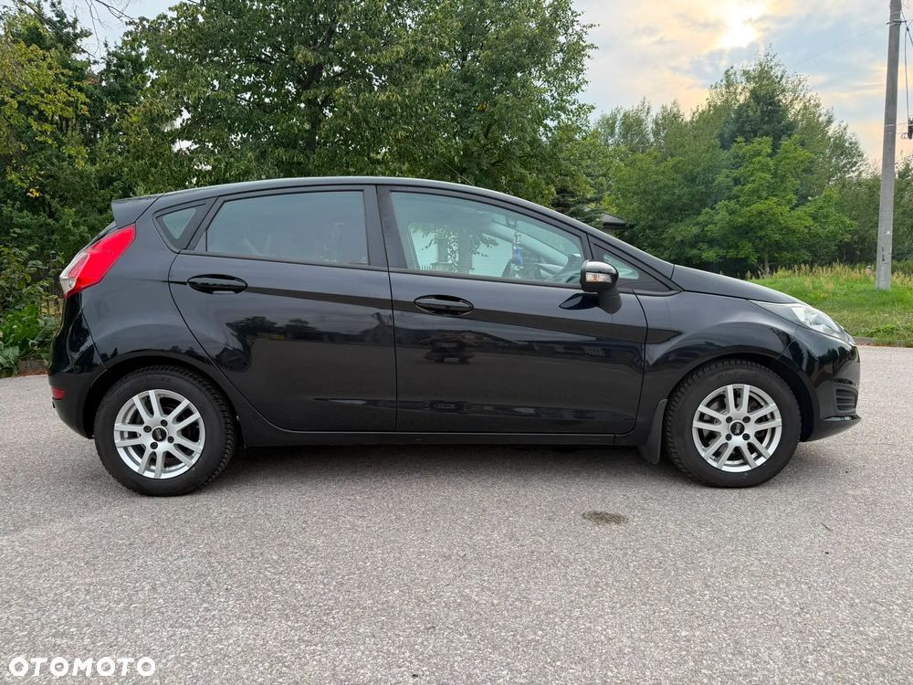 Ford Fiesta 1.6 TDCi Individual - 4