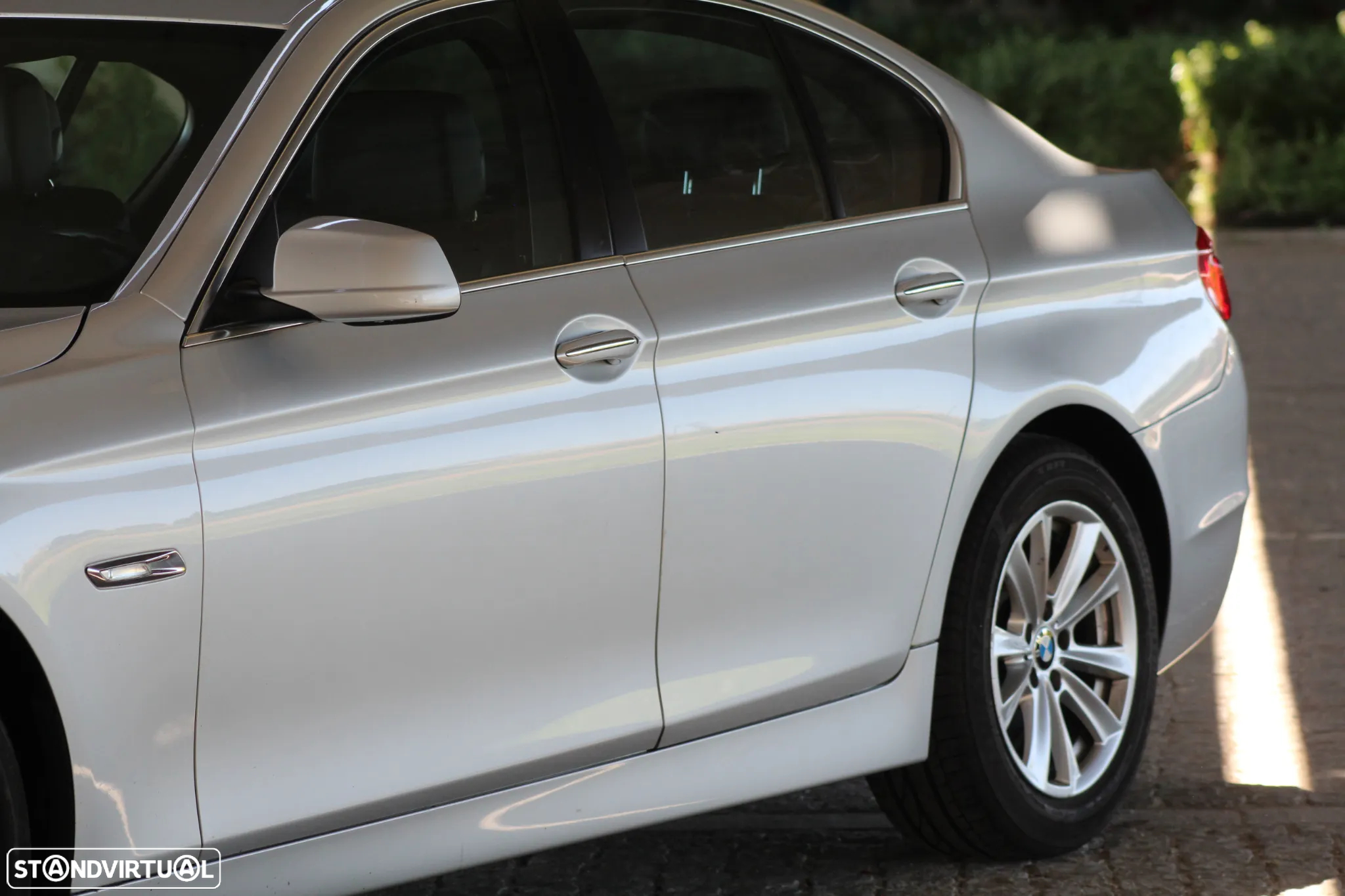 BMW 520 d Line Luxury - 16
