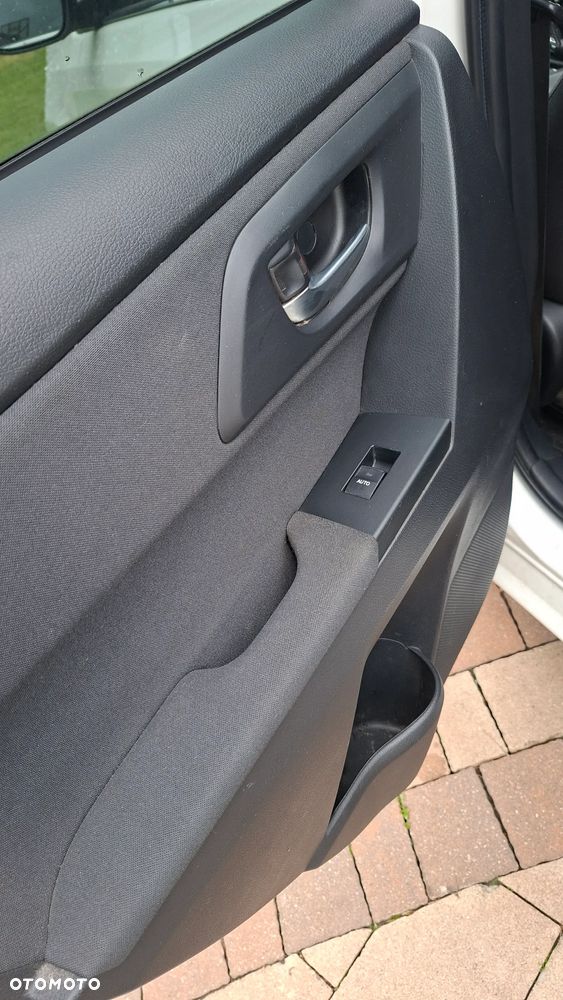 Toyota Auris 1.6 Premium - 15