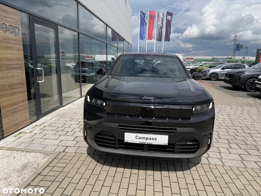 Jeep Compass 1.2 T3 mHEV Altitude FWD DCT - 3