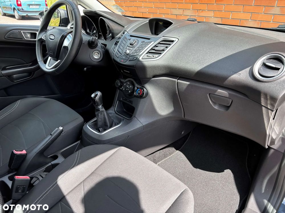 Ford Fiesta 1.25 Trend EU5 - 22