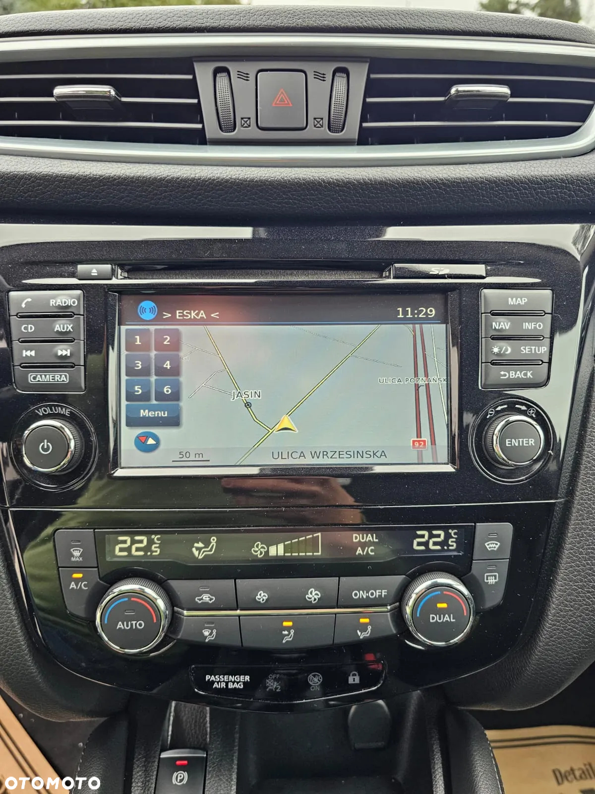 Nissan Qashqai 1.3 DIG-T TEKNA - 22