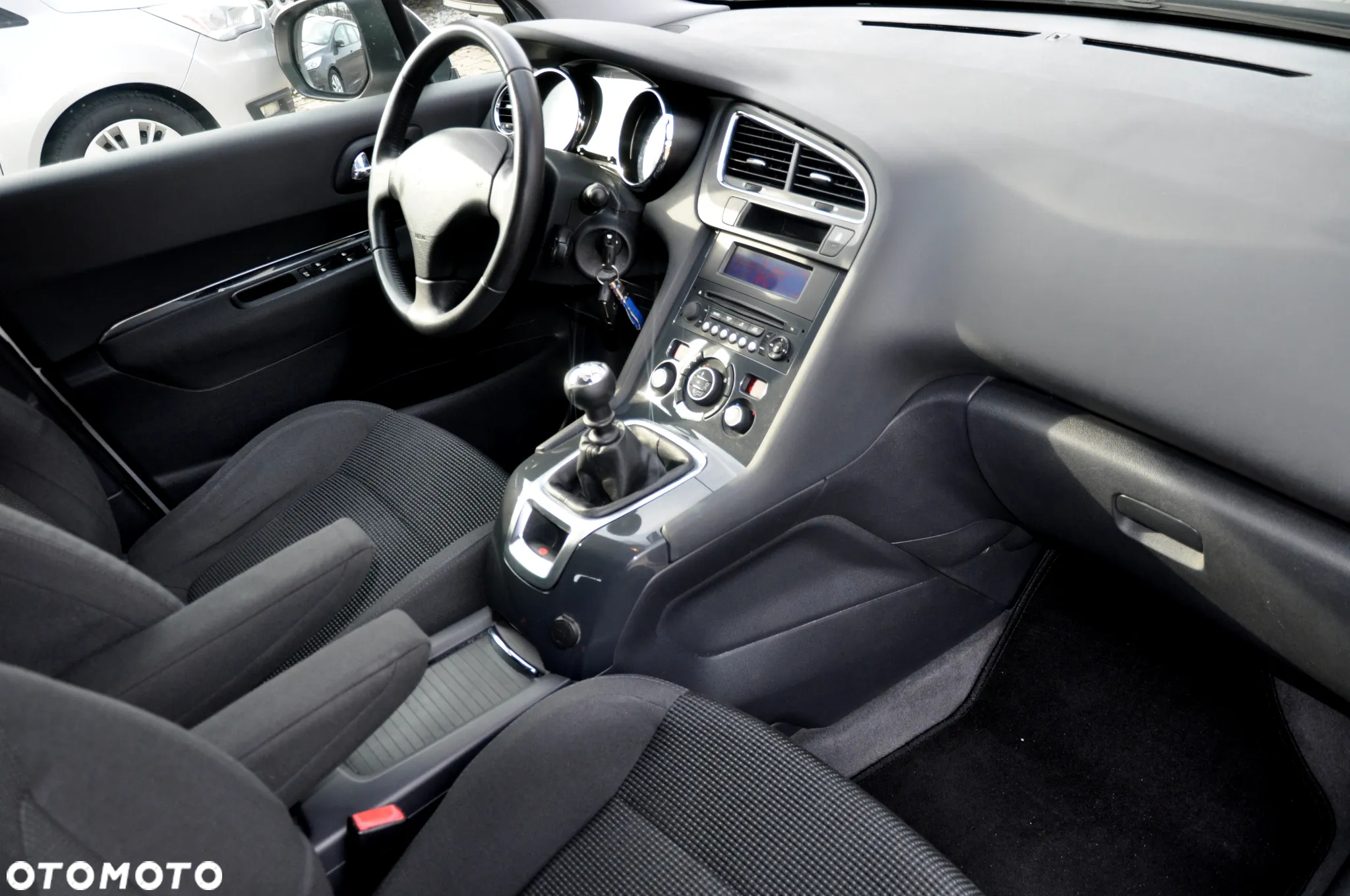 Peugeot 5008 1.6 HDi Active - 33