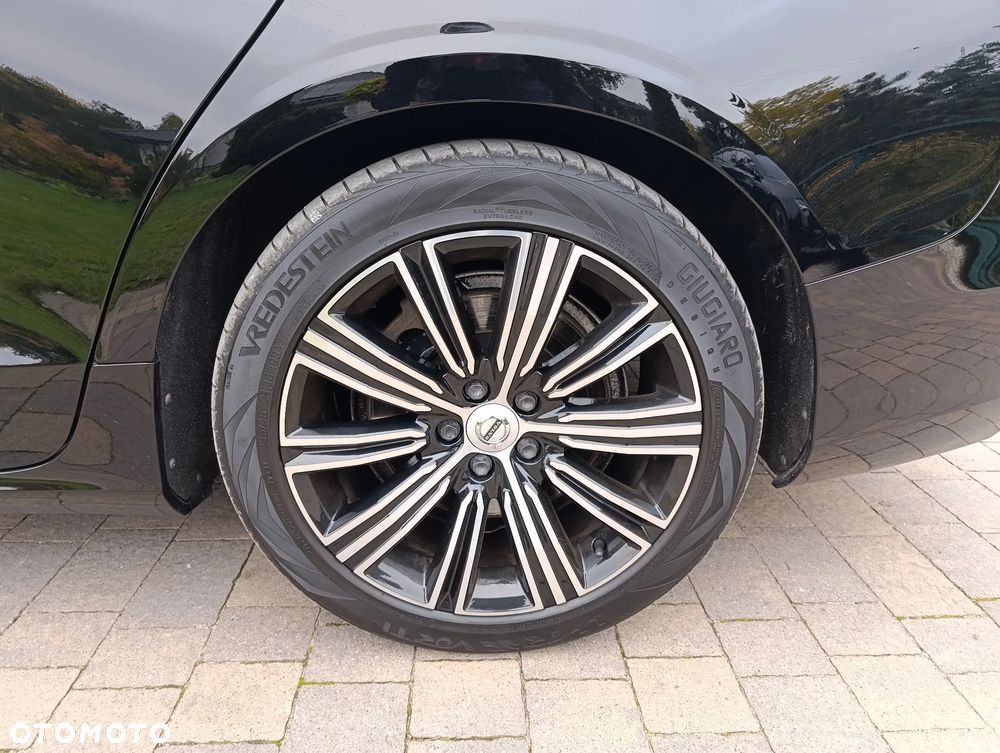 Volvo V60 T8 AWD Twin Engine Geartronic Inscription - 38