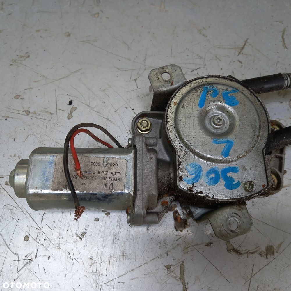 drzwi szyba zamek podnośnik silniczek mechanizm szyby peugeot 306 posiadam wszystkie części do tego modelu - 21