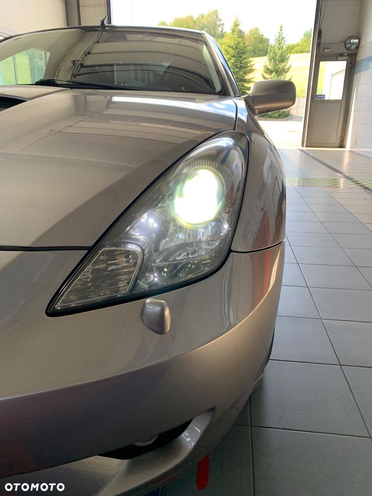 Toyota Celica 1.8 TS VVT-i - 8