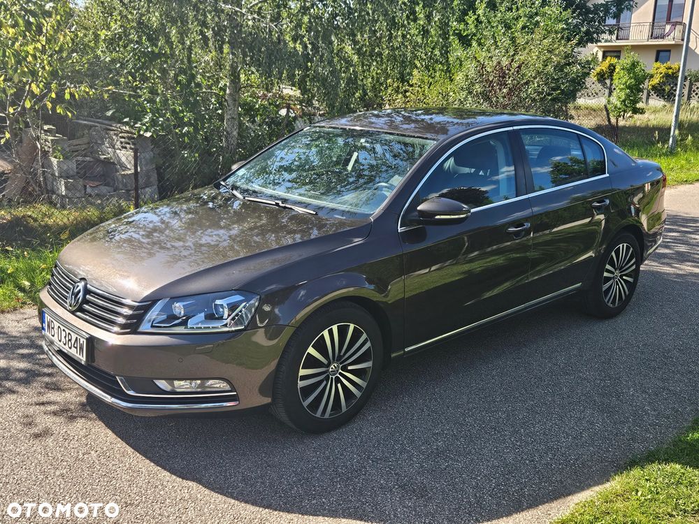 Volkswagen Passat 1.4 TSI BMT Highline - 13