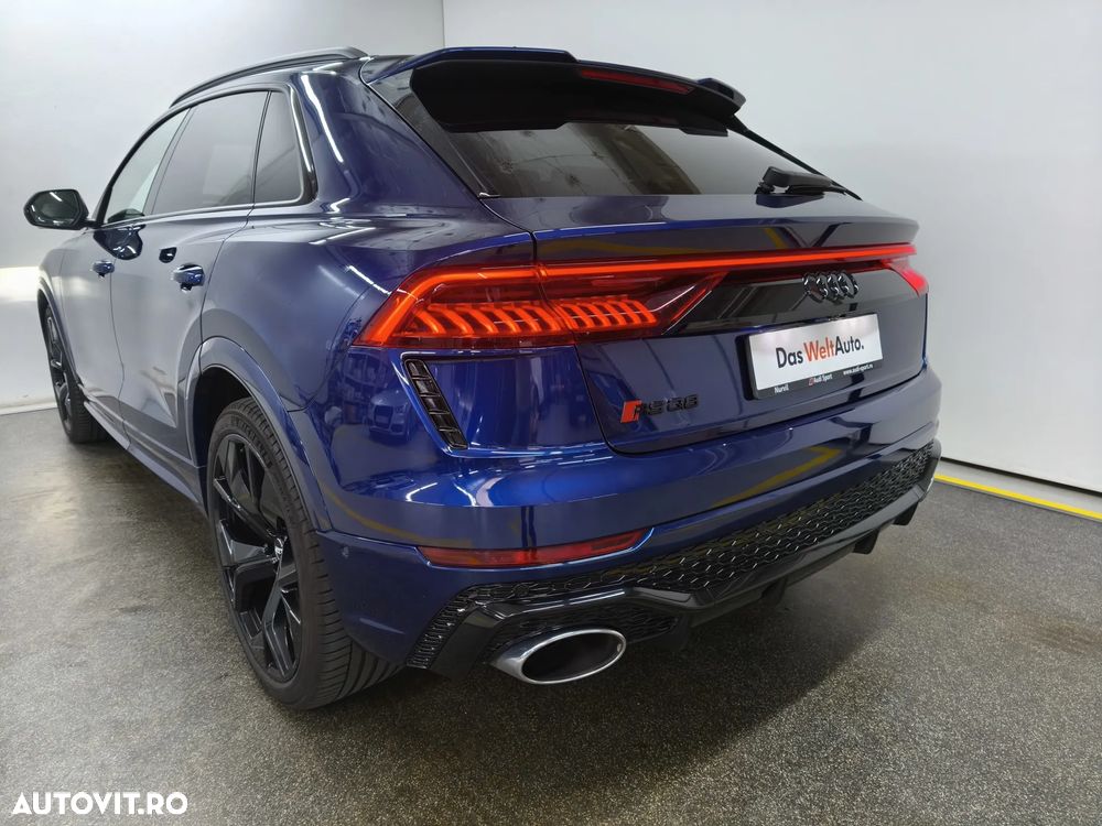 Audi RS Q8 - 3