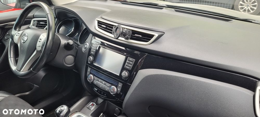 Nissan Qashqai - 10