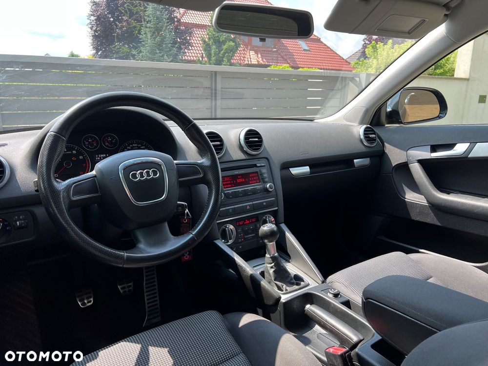 Audi A3 Sportback 1.8 TFSI Ambition - 22